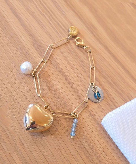 Βραχιόλι με charms